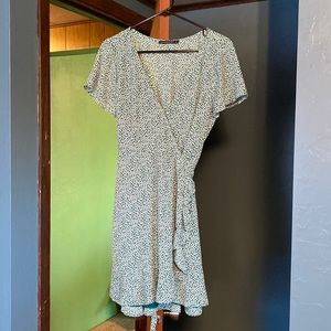 Abercrombie floral wrap dress